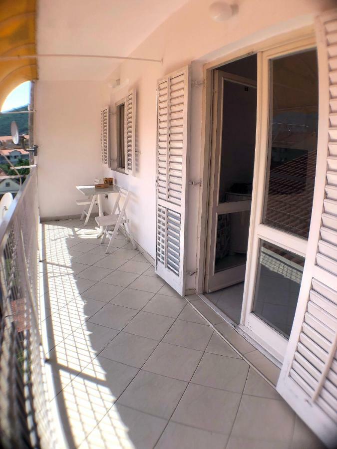 One Bedroom Apartment 500M From The Beach Budva Exterior photo